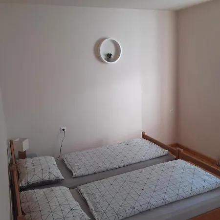 Hacienda Bed & Breakfast Lovrečica